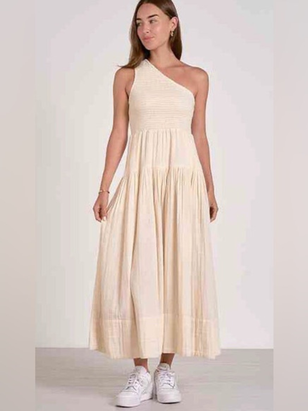 Women’s One Shoulder Smocked Maxi Dress In Natural